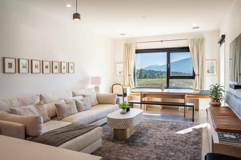 Living area with magnificent views!