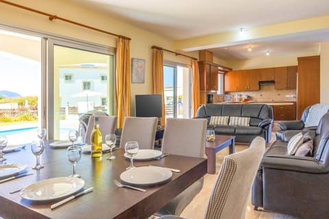 Villa Chrystalla image