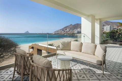 Premium Suite, 1 King Bed, Ocean View | Minibar, in-room safe, desk, laptop workspace