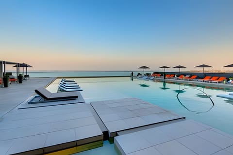 Apartment | Pool | Outdoor pool