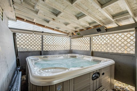 Commerce City Vacation Rental | 4BR | 2BA | 1,800 Sq Ft