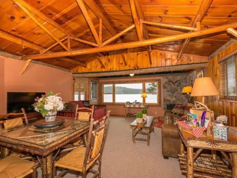Loon Cabin Dining area, twin daybed with trundle underneath