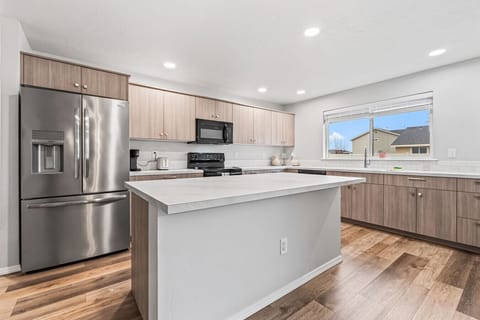 Well-equipped kitchen