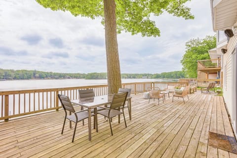 Main Deck with Fantastic views of Budd Lake