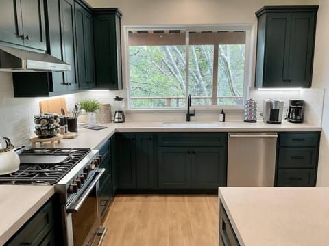 Entry Level | Perfect space to channel your inner chef