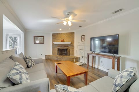 Irving Vacation Rental | 3BR | 2BA | 1,500 Sq Ft