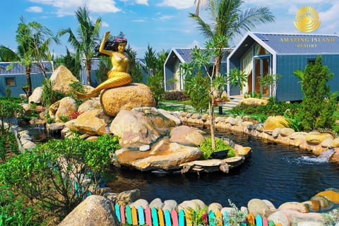 Deluxe Twin Room, Garden View | Property grounds