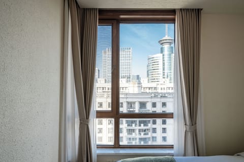 Superior Apartment, 2 Bedrooms, Balcony, City View | Interior
