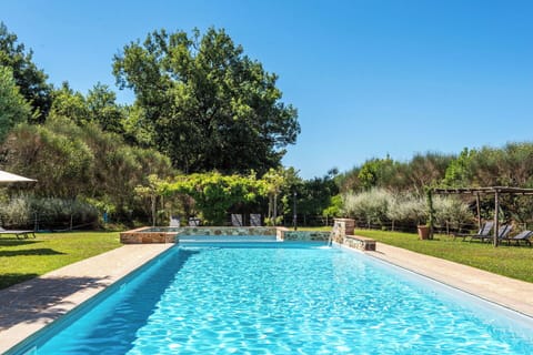 Swimming Pool, Blue, Water, Resort, Garden, Shade, Water Feature, Eco Hotel, Leisure, Outdoor Furniture