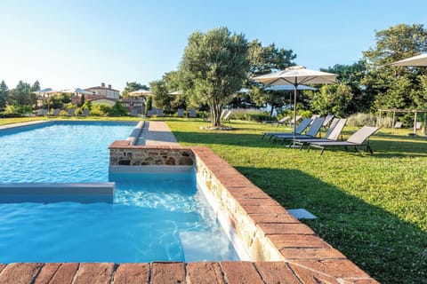 Blue, Swimming Pool, Resort, Garden, Estate, Landscaping, Water Feature, Eco Hotel, Shade, Hacienda