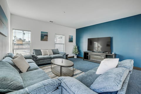 House (2 Bedrooms) | Front of property