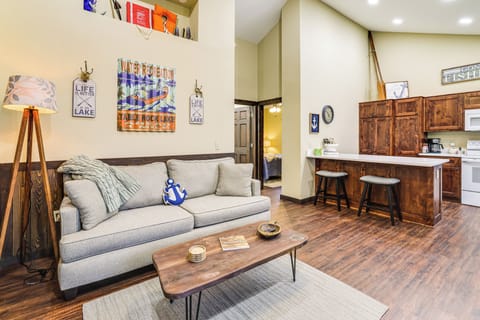 House (2 Bedrooms) | Interior