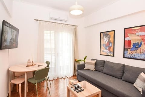 Apartment, 1 Bedroom | Living area