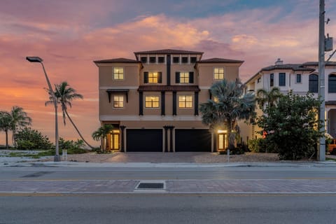 Welcome to Siesta Blue Estate - Two Beachfront Duplexes All for YOU