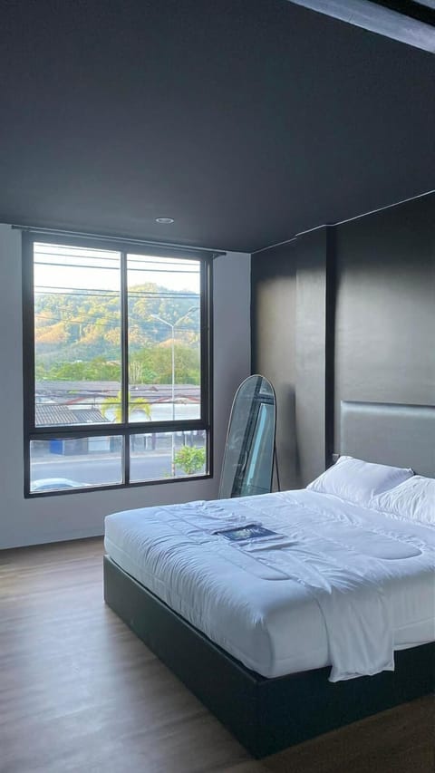 Comfort Double Room, Balcony, Mountain View | Free WiFi, bed sheets