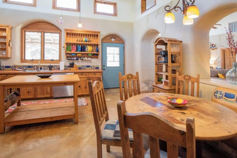 House, Multiple Beds, Patio, Garden View (Sacred River Retreat) | Dining