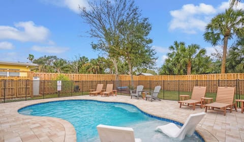 pool area with seating