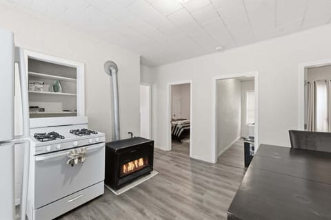 Apartment, 2 Bedrooms | Interior