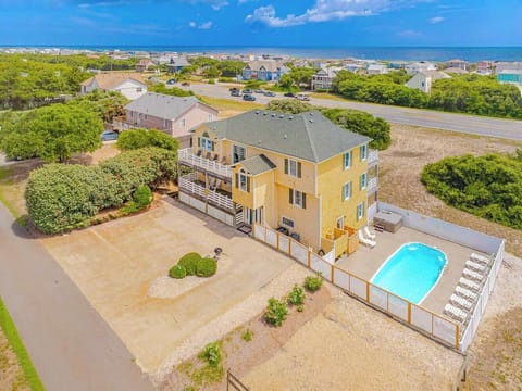 Aerial of 315 | Sea Escape