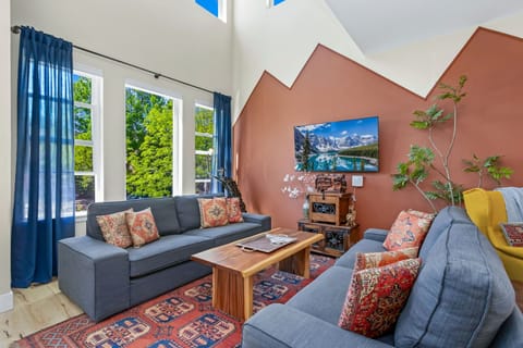 Living Room | Smart TV and Indoor Fireplace