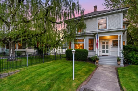 Please review listing description & Walla Walla vacation rental requirements