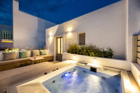 Deluxe Double Room, Hot Tub, Sea View | In-room safe, free WiFi, bed sheets