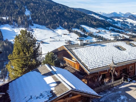 Holiday Home Exterior [winter]