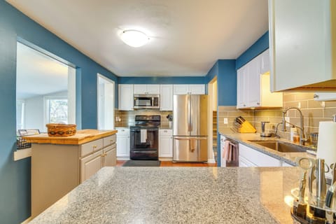 Kitchen | Stove/Oven | Cooking Basics | Main Level