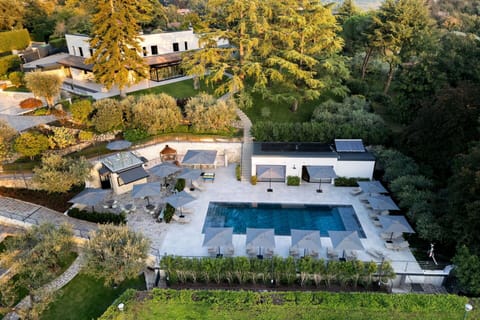 Autumn, Building Exterior, Pool, Spring, Summer