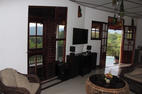 Bungalow | Interior