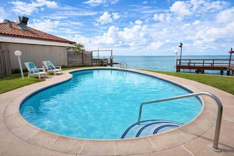 Apartment, 2 Bedrooms | Pool | Outdoor pool