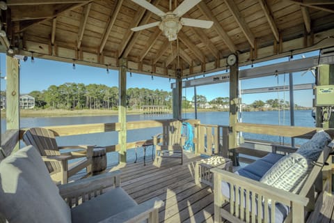 Gazebo / Intracoastal View