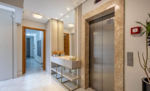 Basic Apartment | Interior