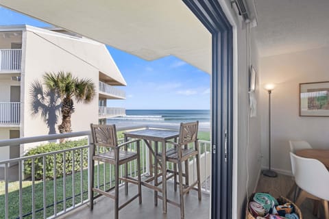 Condo, 1 Queen Bed with Sofa bed, Terrace, Ocean View (Seaward D-102) | Outdoor dining