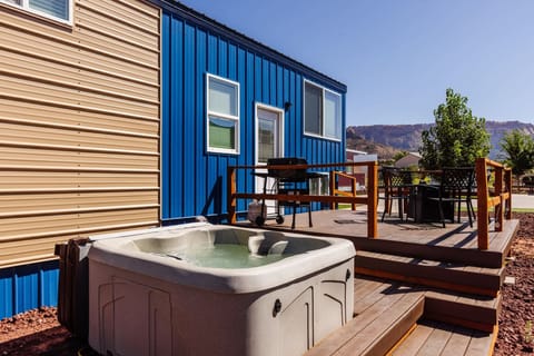 Relax in your private hot tub after a day exploring Zion National Park, then unwind on the spacious deck with outdoor dining, BBQ grill, and peaceful Southern Utah mountain views. Perfect for romantic getaways and stargazing nights.
