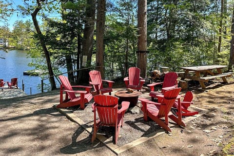 Greenwood Vacation Rental | 5BR | 3BA | 3,500 Sq Ft