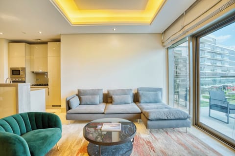 Luxury Apartment, Multiple Beds, Sea View, Beachfront | Living area