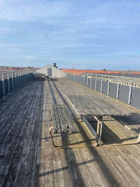 Apartment, Multiple Bedrooms, Balcony | Outdoor dining