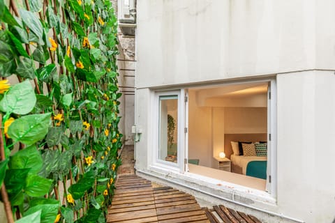 Standard Studio | Terrace/patio