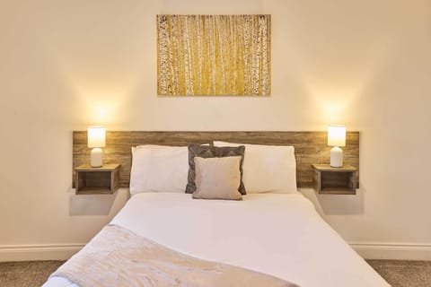 Showtime Studio, Blackpool - Host & Stay