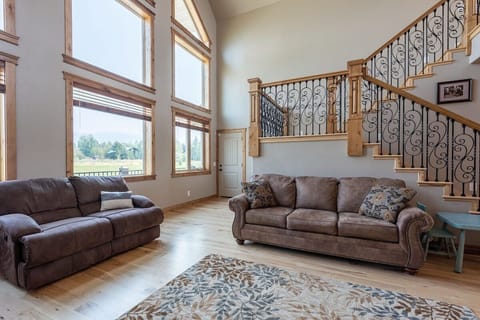 Main Floor Great Room