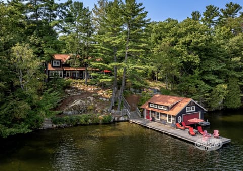 Rosseau Roja