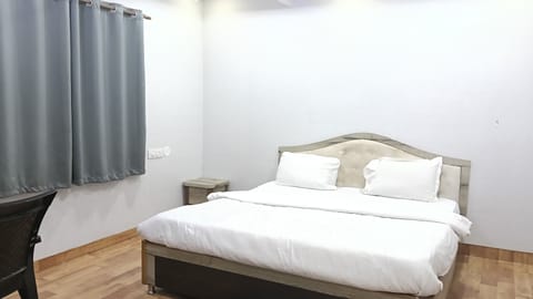 Double Room | WiFi (free)