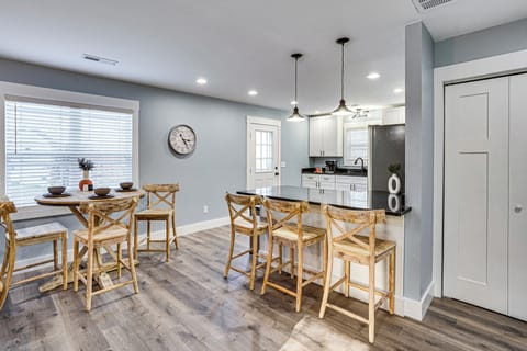 Dining Table | Breakfast Bar | Dishware/Flatware