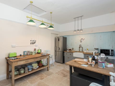 Kitchen | The Old Kitchens, TOTLAND BAY