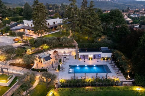Autumn, Building Exterior, Pool, Spring, Summer