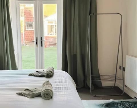 House | 1 bedroom