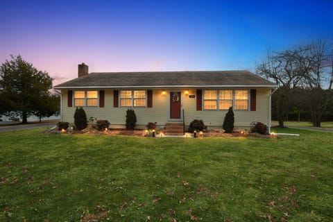 House, 3 Bedrooms | Exterior