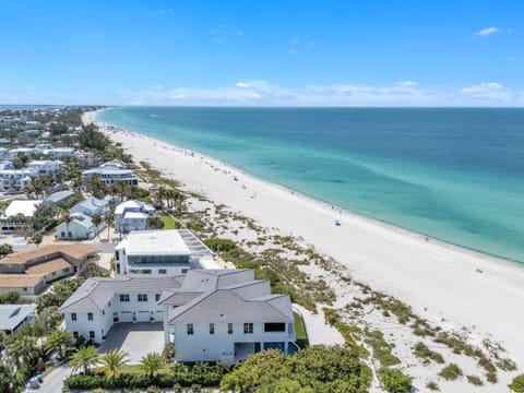 House, 2 Bedrooms | Beach | Beach nearby