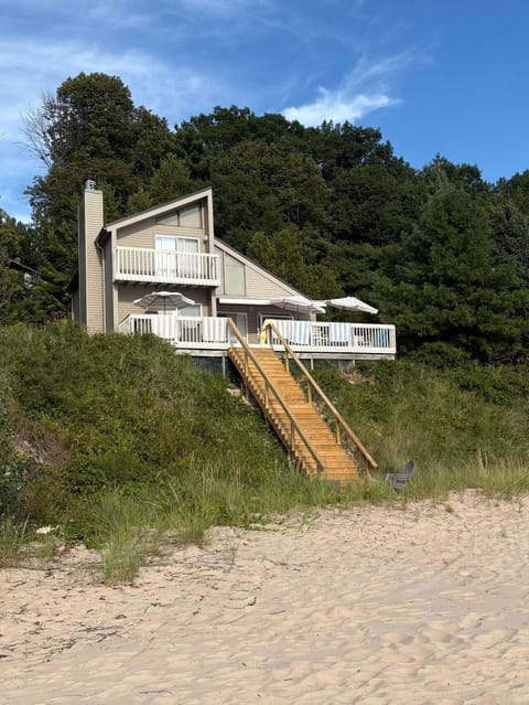 Outdoors - beach side